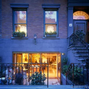 The At Irving Place **** New York